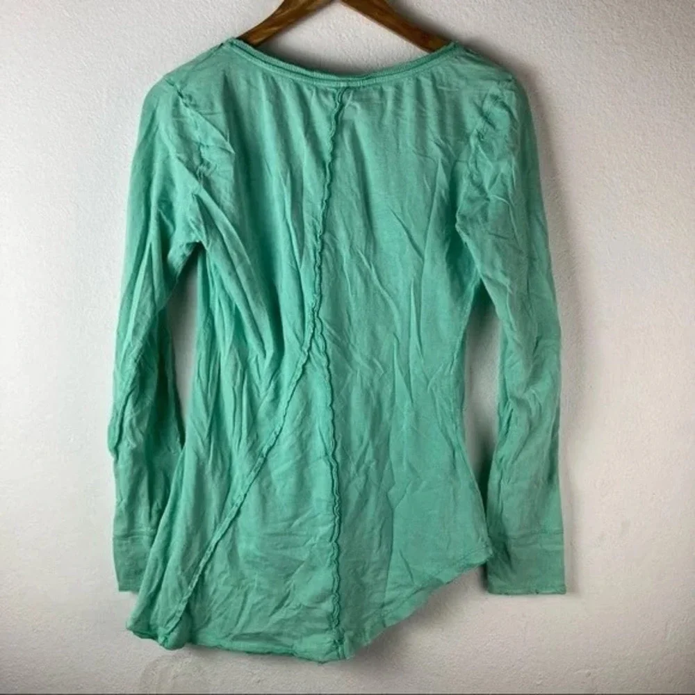 We The Free Free People Green‎ Henley Top Lace Trim Long Sleeve Women's L